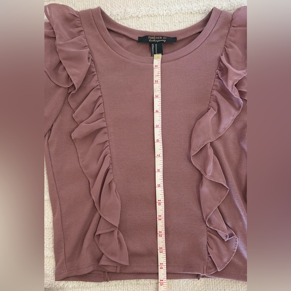 FOREVER 21 Mauve Ruffled Knit Long Sleeve- Size M - Picture 4 of 5